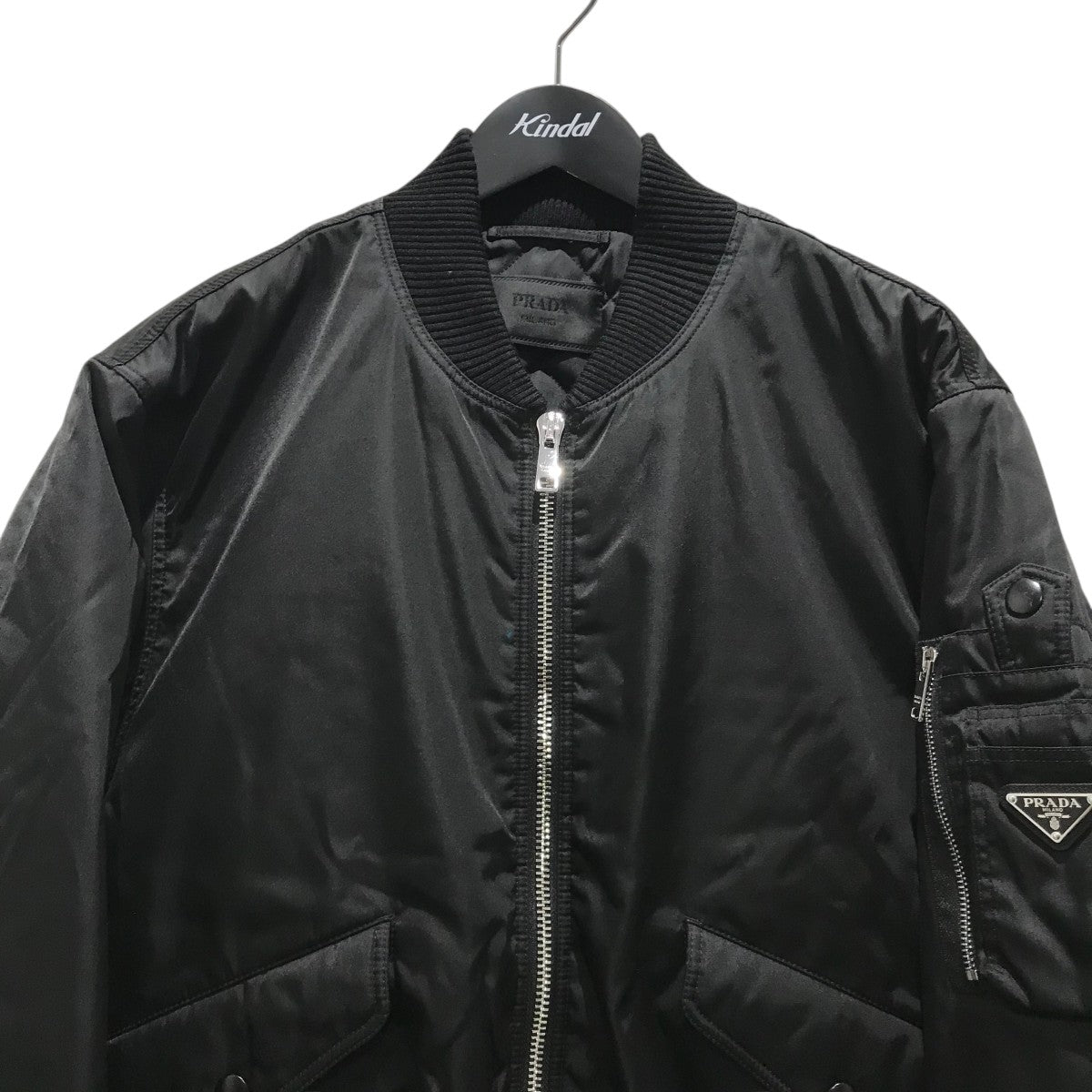 PRADA Re-Nylon ナイロン 軽量 中綿 ジャケット ロゴ ブルゾン 楽天市場】【中古品】【レディース】 PRADA プラダ Re-Nylon