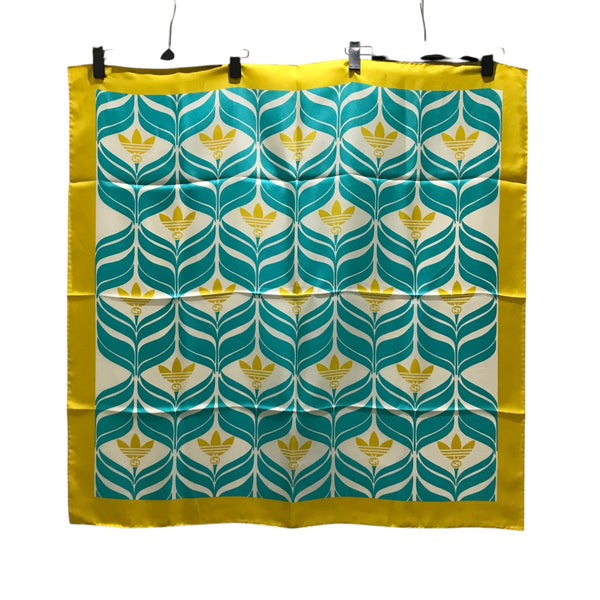 GUCCI×adidas スカーフ ブルー×イエロー｜【公式】カインドオル