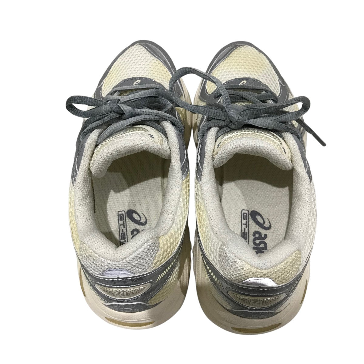 ローカットスニーカー1203A478