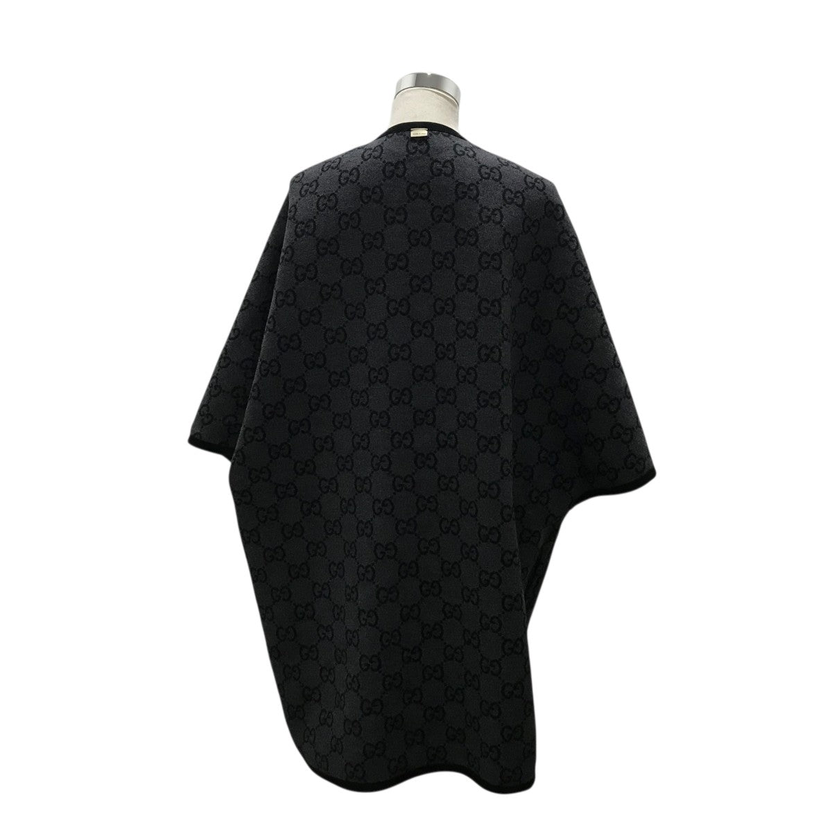 GUCCI コート　グッチ　コート　リバーシブル　モノグラム GUCCI コート リバーシブル 44 - メルカリ