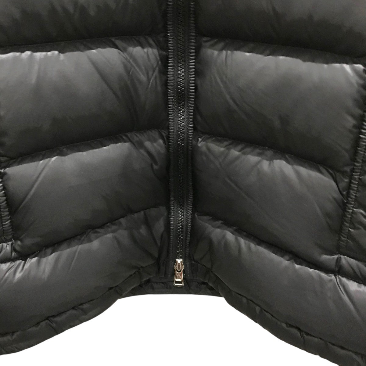 MONCLER 【BRAMANT】ワッペンダウンジャケットD20914181149 古着・中古-4枚目のアイテム画像