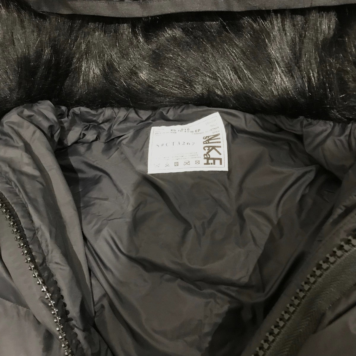 sacai×NIKE ファー切替ダウンジャケットCT3267-010 古着・中古-7枚目のアイテム画像