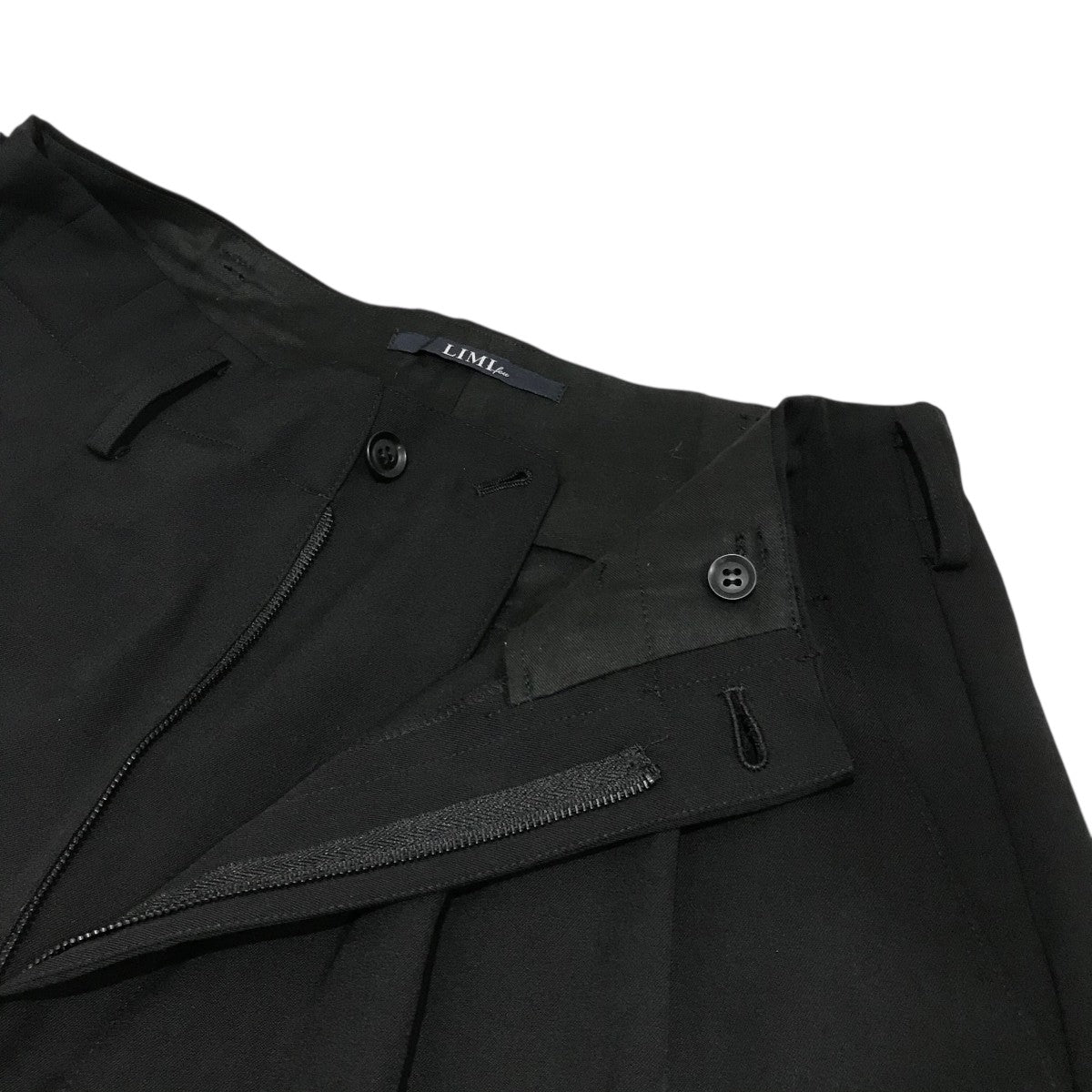 LIMI feu(リミフゥ) 【WOOL GABARDINE 2 TUCKS PANTS】ウール