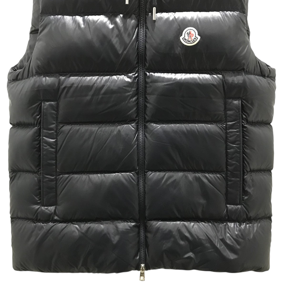 MONCLER(モンクレール) ダウンベストI20911A00046 【LUIRO