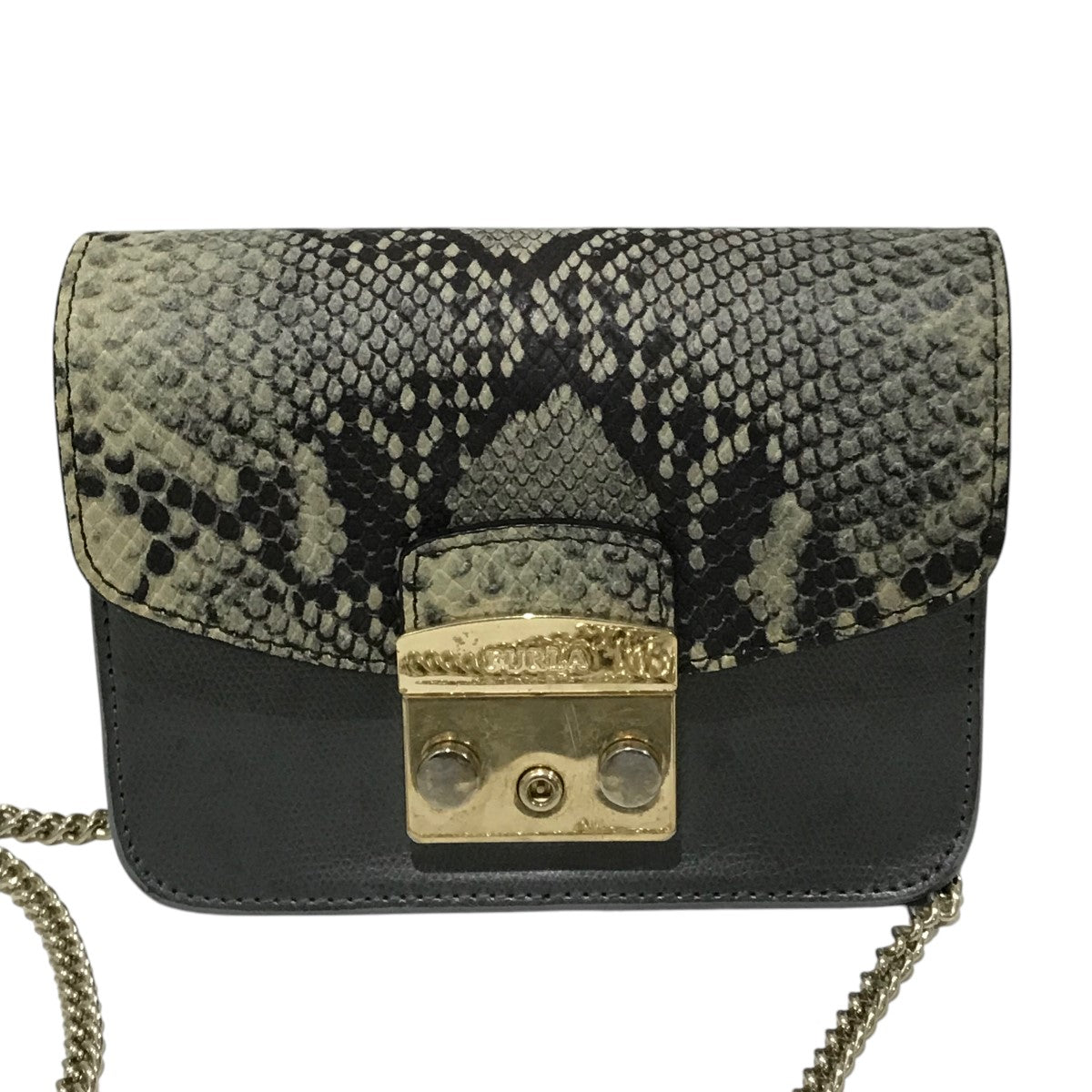 チェーンバッグ