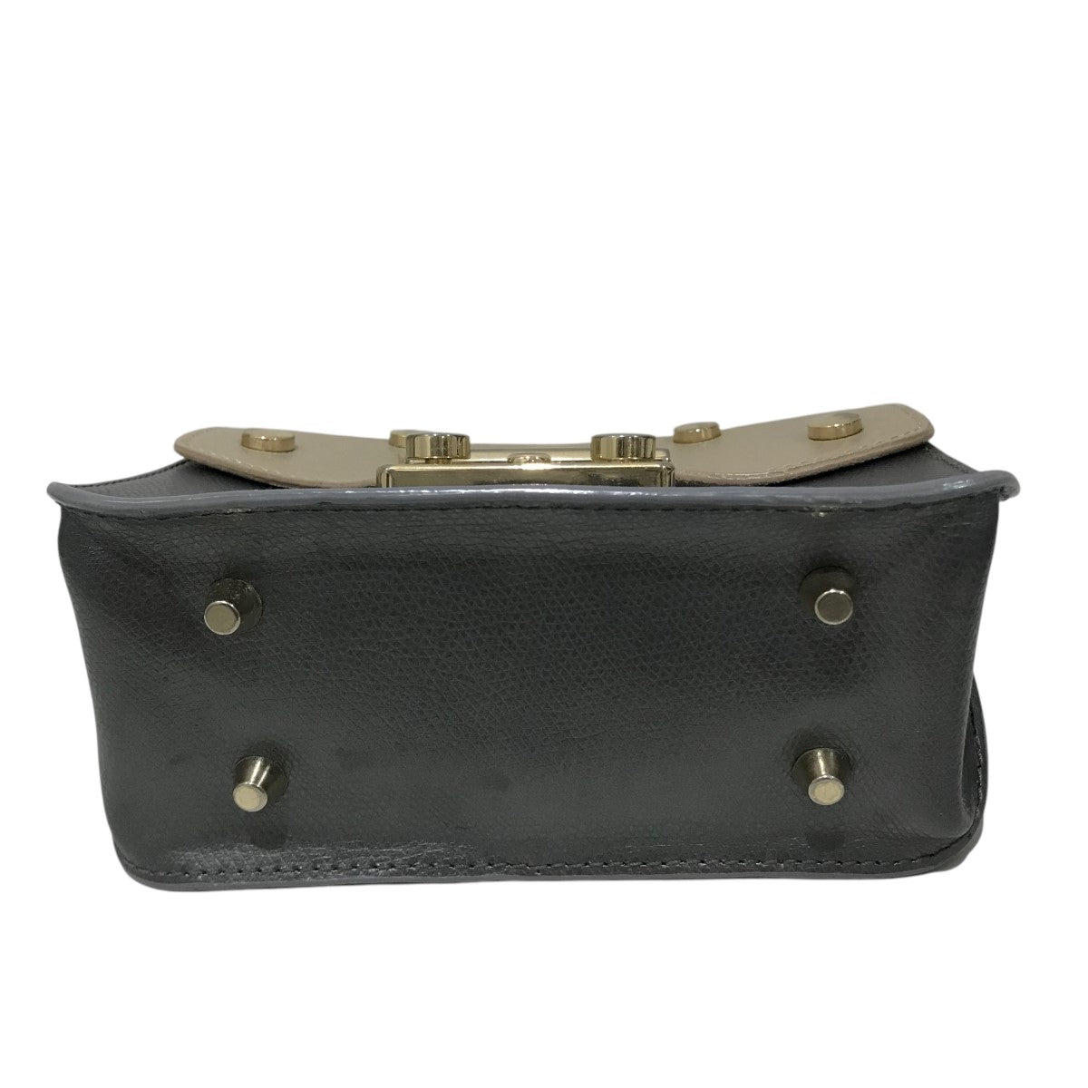 チェーンバッグ