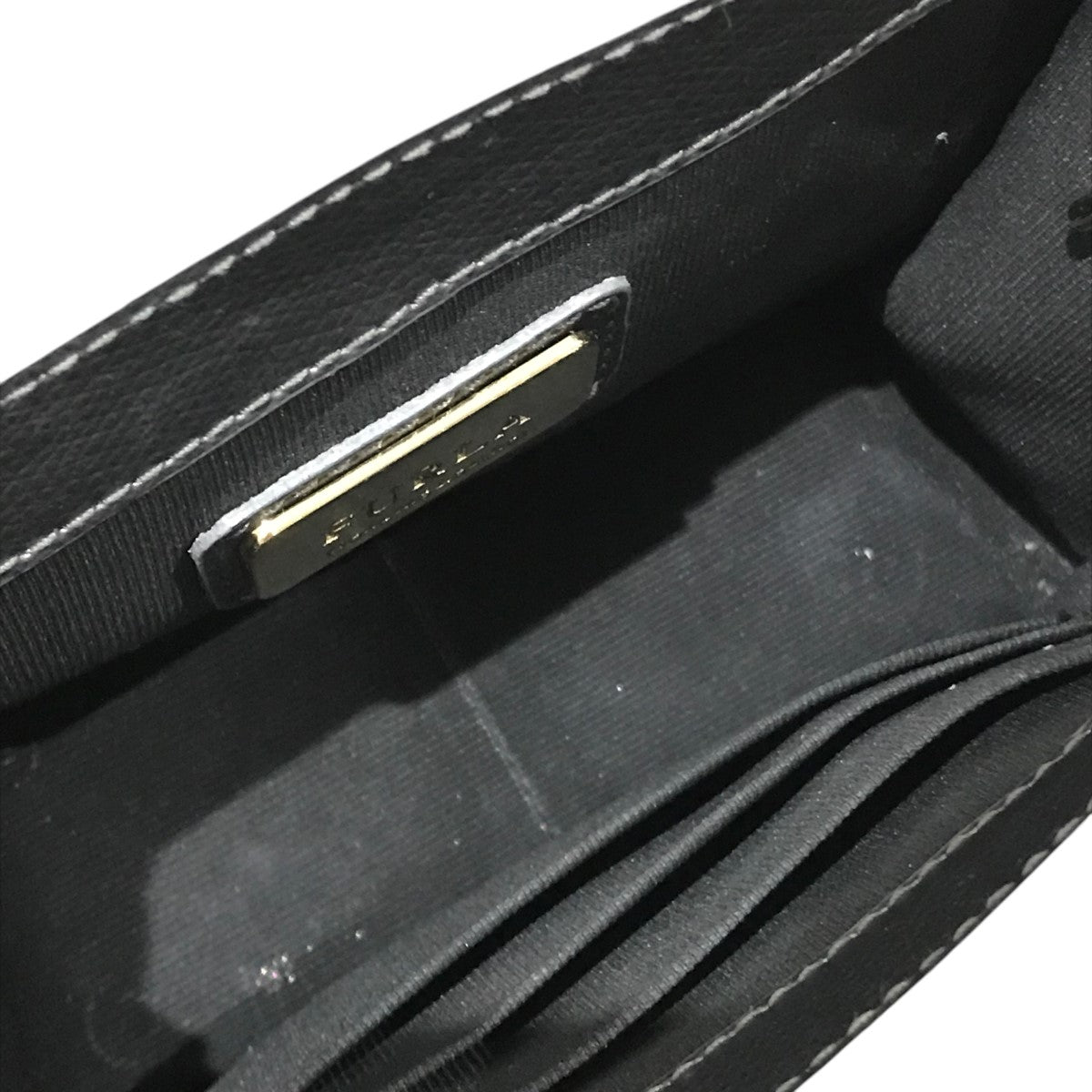 チェーンバッグ