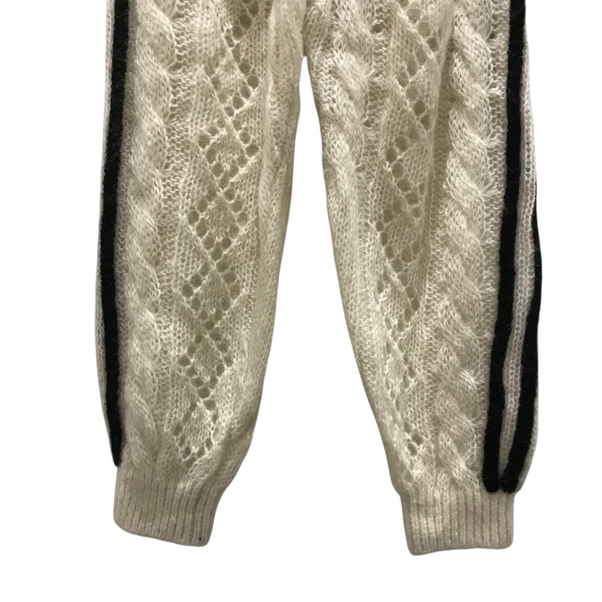 新品　GUCCI ニットパンツ org.jpg