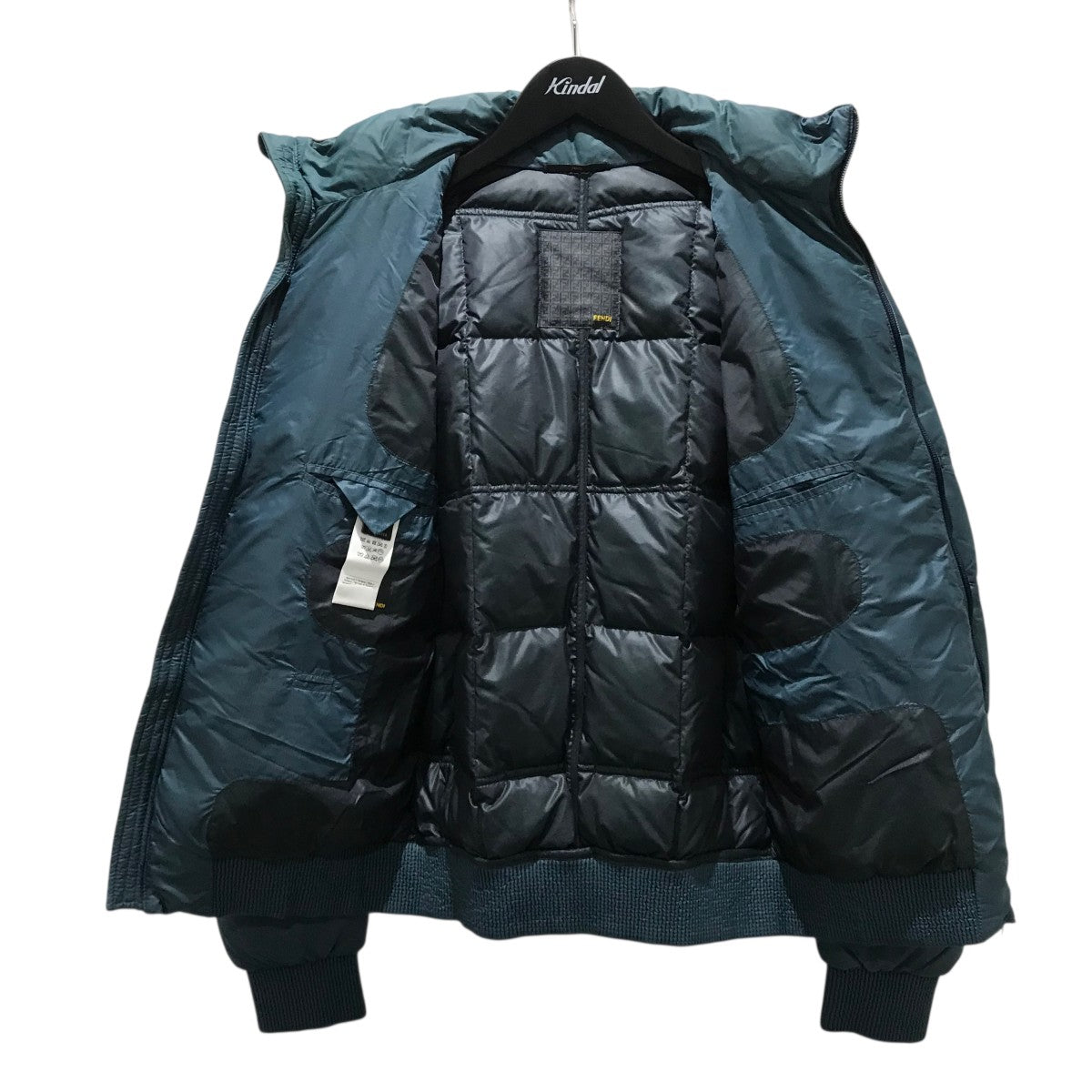 FENDI ダウンジャケットFW0439 古着・中古-5枚目のアイテム画像