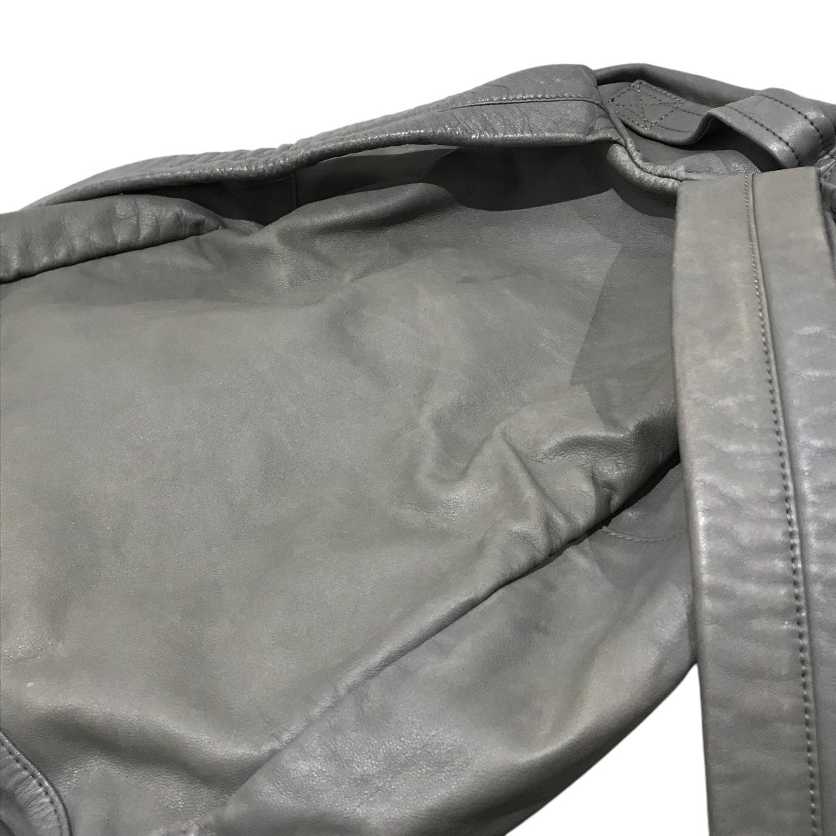 Arts&Science リュック サックバッグ バックパック グレー ARTS＆SCIENCE(アーツアンドサイエンス) レザーバックパック