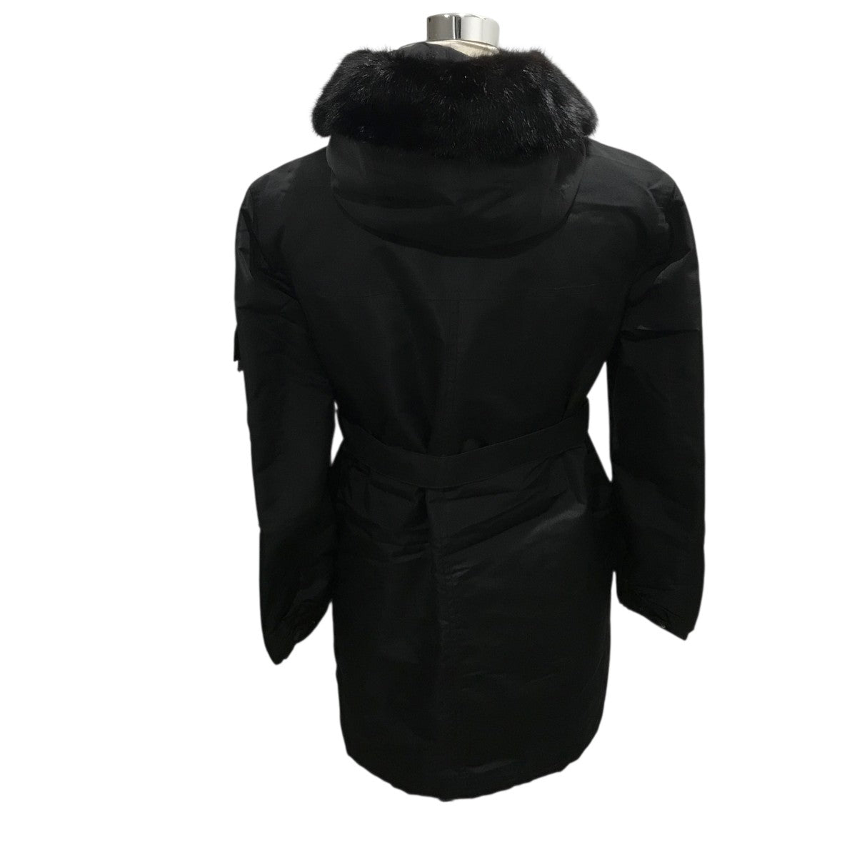 PRADA(プラダ) トライアングルロゴナイロンコート291788 R201
