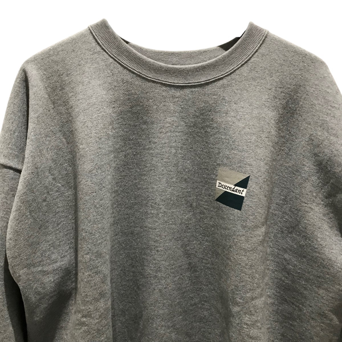 クルーネックスウェット