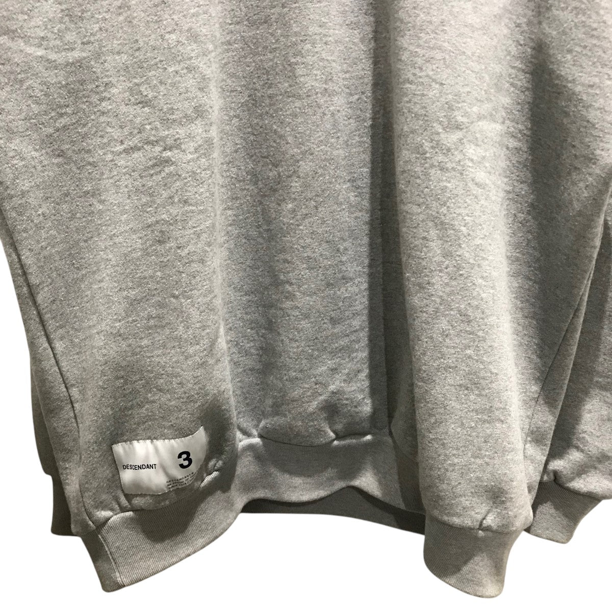 クルーネックスウェット