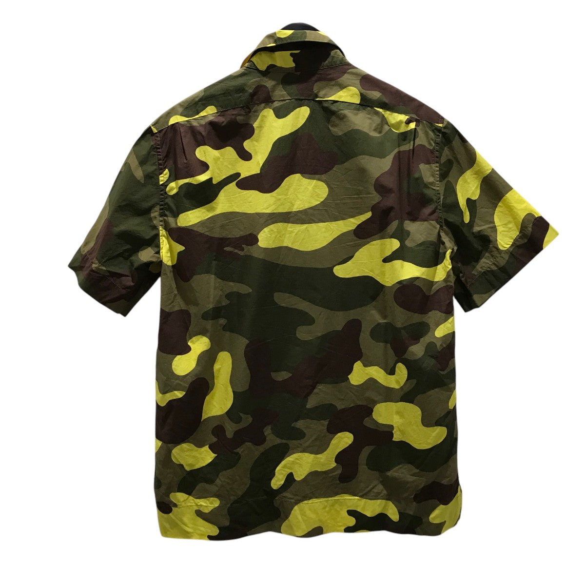 楽天市場】モンクレール Tシャツ（柄カモフラージュ・迷彩）の
