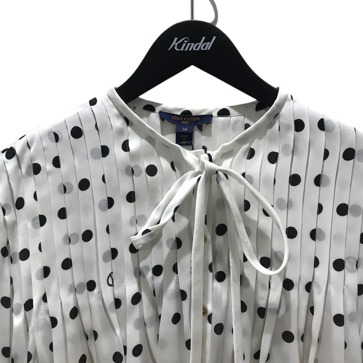 LOUIS VUITTON - ルイヴィトン ×草間彌生 12AW RW122J F21S20JGB