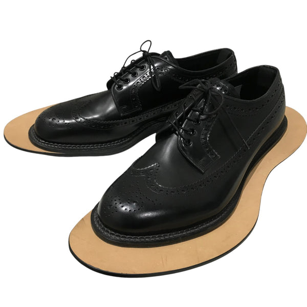 コムデギャルソン オムプリュスKIDS LOVE GAITE 　フリルシューズ コム デ ギャルソン・オム プリュス×キッズ ラブ ゲイト、革の“フリル