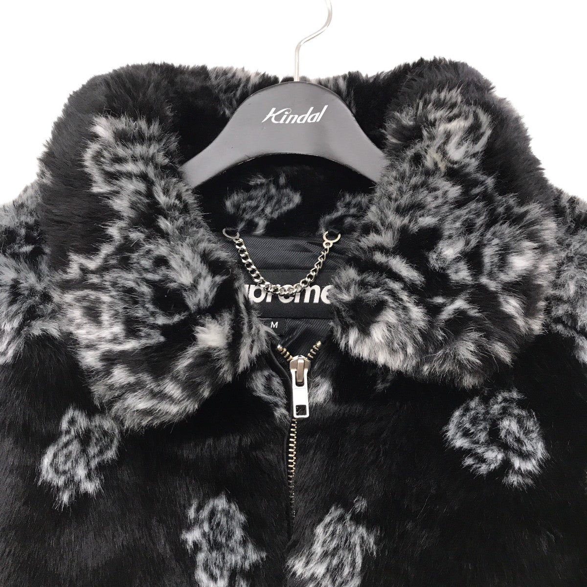 Supreme(シュプリーム) バンダナフェイクファーボンバー