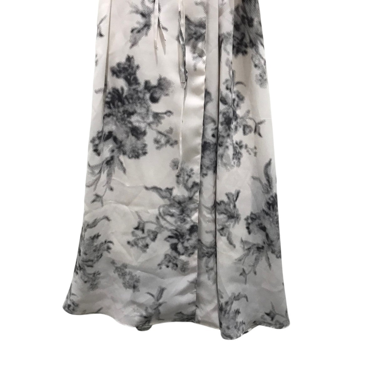 Snidel(スナイデル) 24AW点描プリントワンピースSWFO245056 SWFO245056