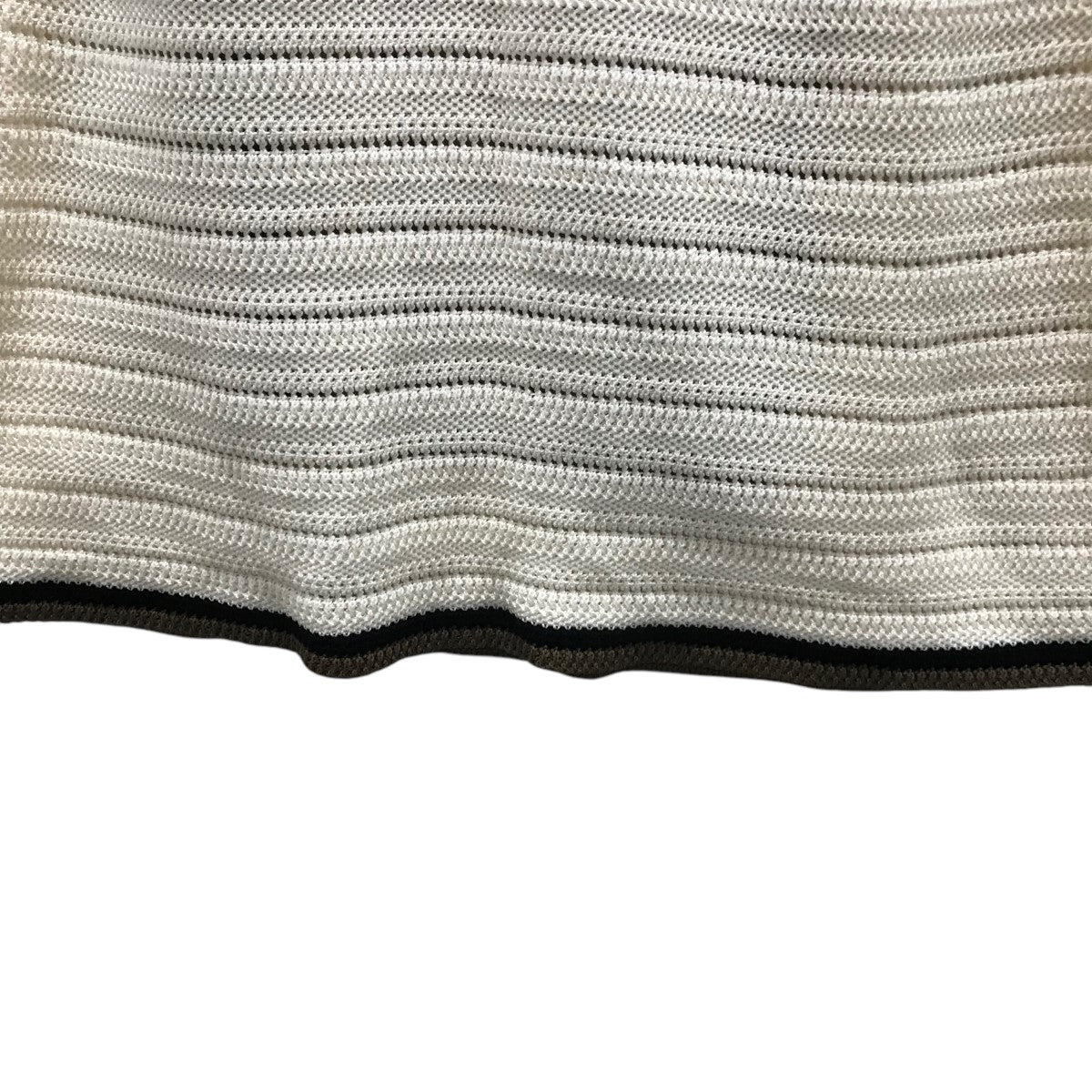 FENDI スカート　ホワイト　36 Fendi スカート Fendiアウトレット：スカート レディース - ブラック