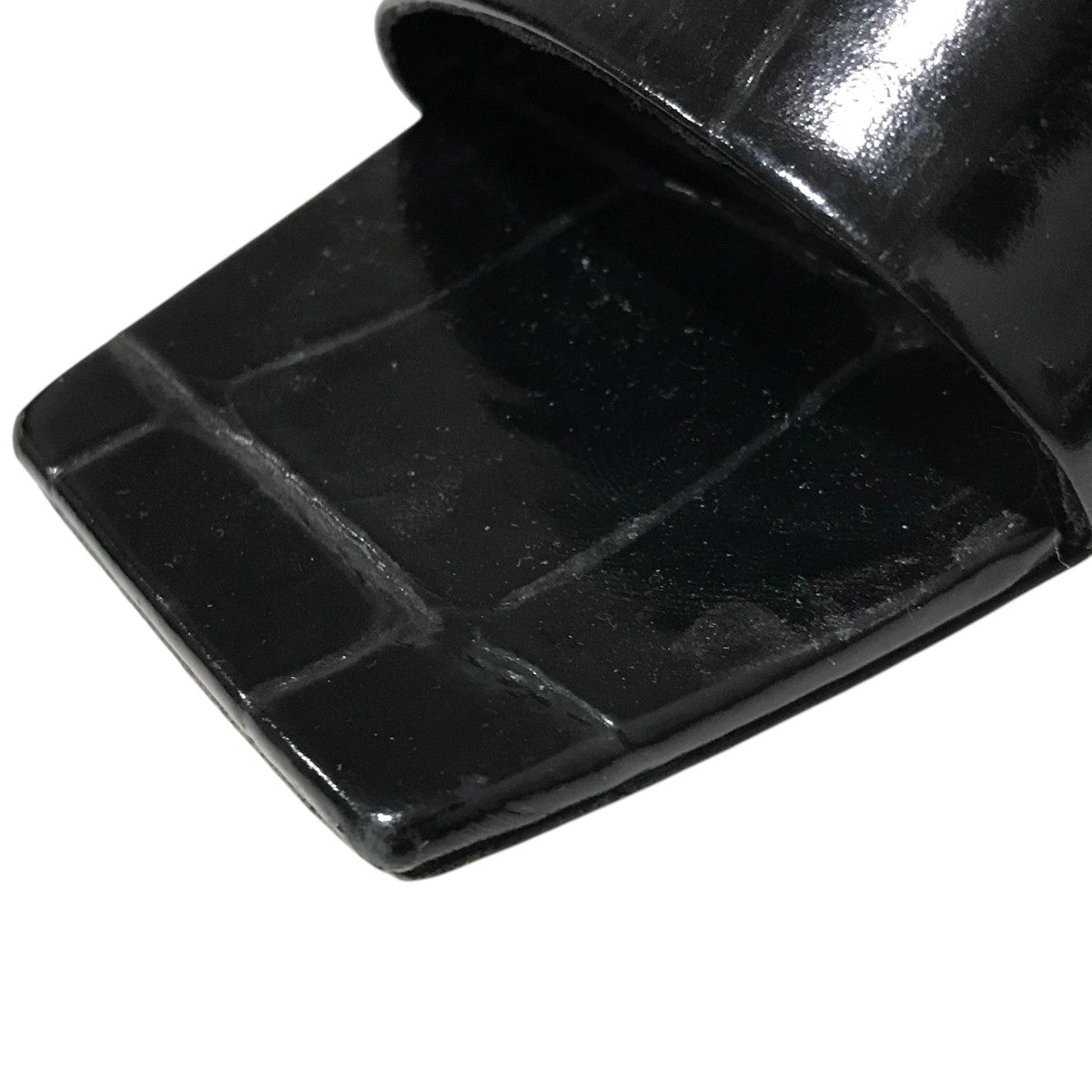 【Katya Black Maxi Croco Embossed Leather】型押しサンダル