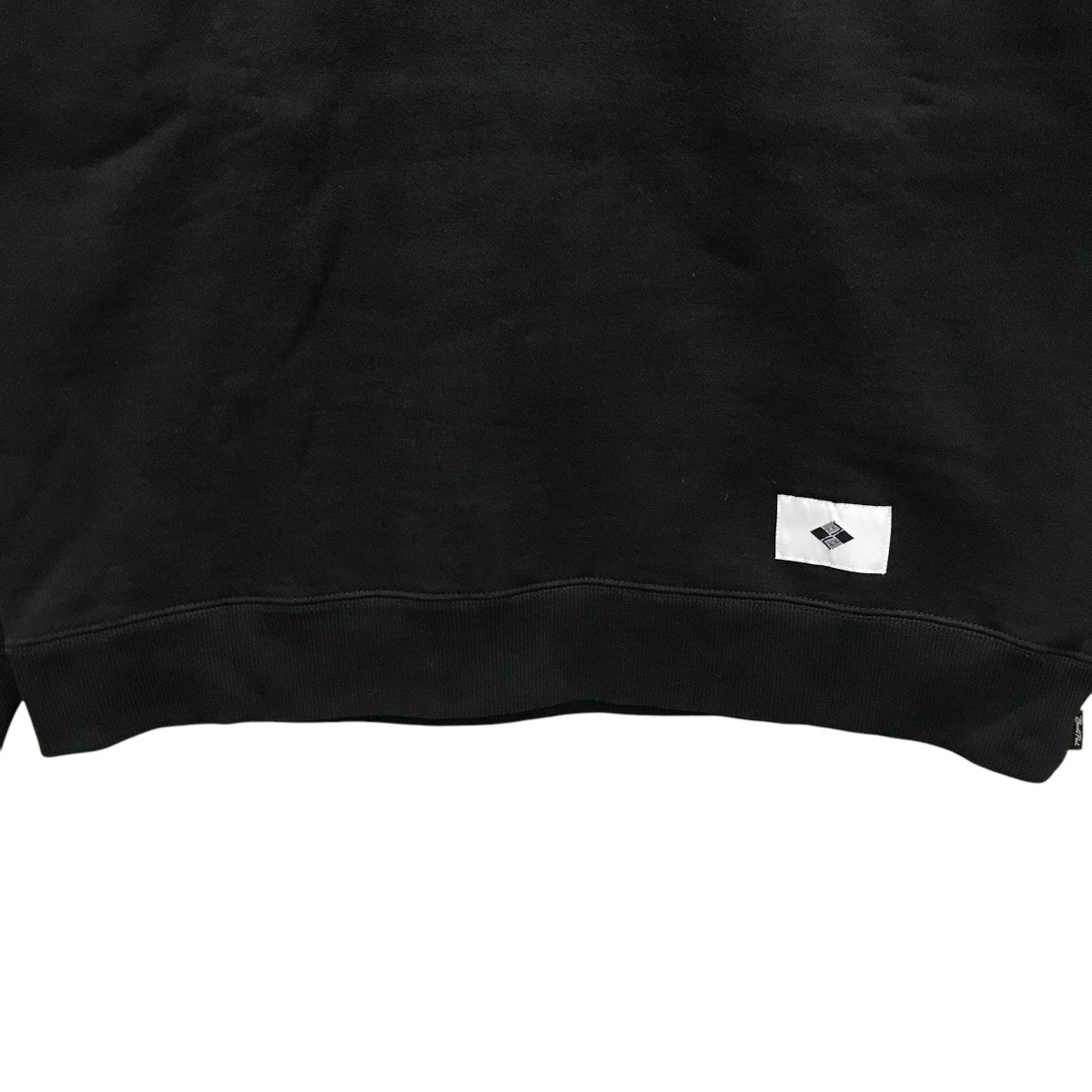 バック刺繍スウェット