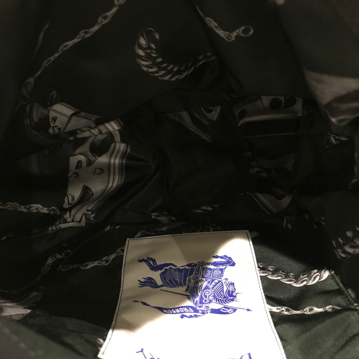 BURBERRY 【medium Knight hardware-print shoulder bag】ショルダーバッグ8087168 古着・中古-7枚目のアイテム画像