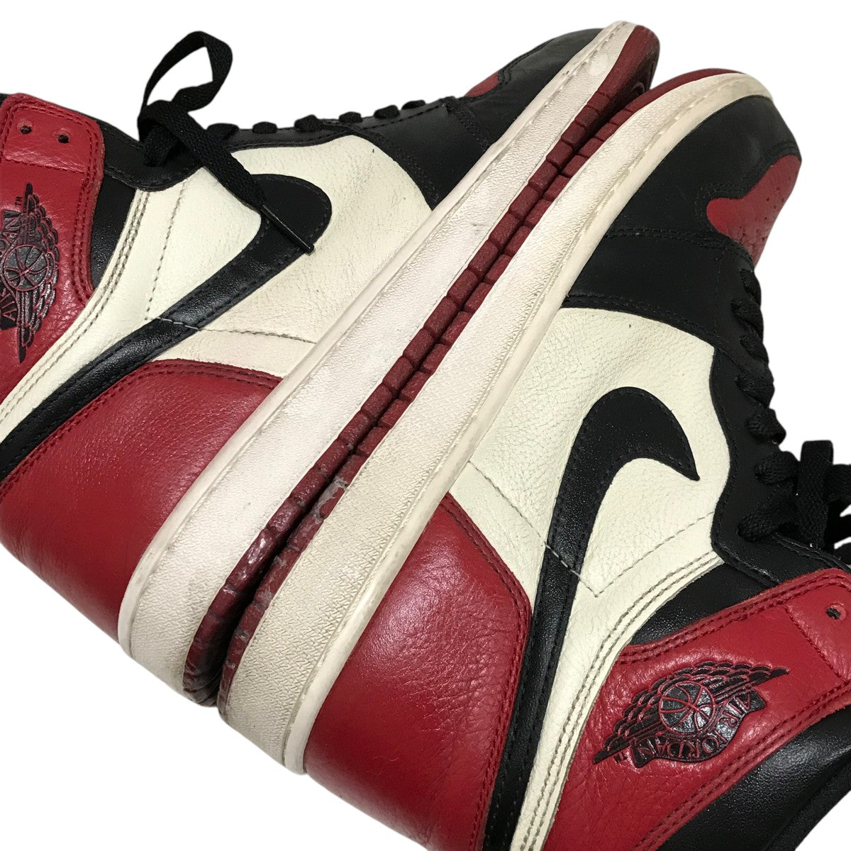 【AIR JORDAN 1 RETRO HIGH OG】ハイカットスニーカー555088-610