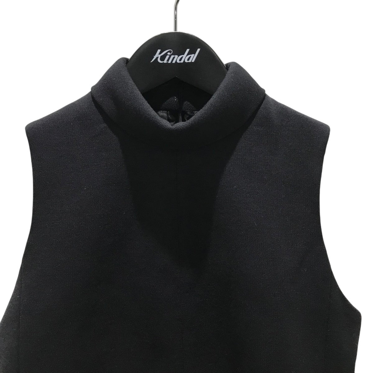 【値下げ】CELINE オーバーターンドカラー トップ 2X37O759Y ブラック サイズ：XS (銀座店) CELINE(セリーヌ) オーバーターンドカラー トップ2X37O759Y