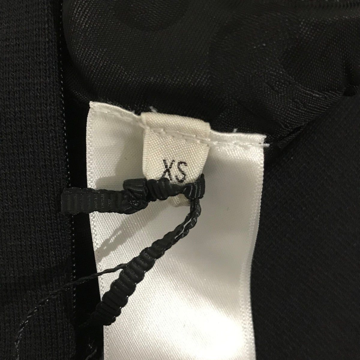 【値下げ】CELINE オーバーターンドカラー トップ 2X37O759Y ブラック サイズ：XS (銀座店) CELINE(セリーヌ) オーバーターンドカラー トップ2X37O759Y