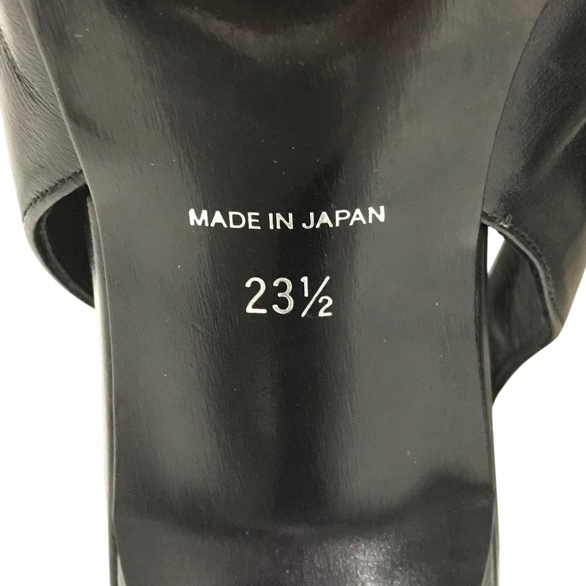 とわ　Mame Kurogouchi Curved line 23.5 Mame Kurogouchi：Curved Line Sling Back Heels - WHITE