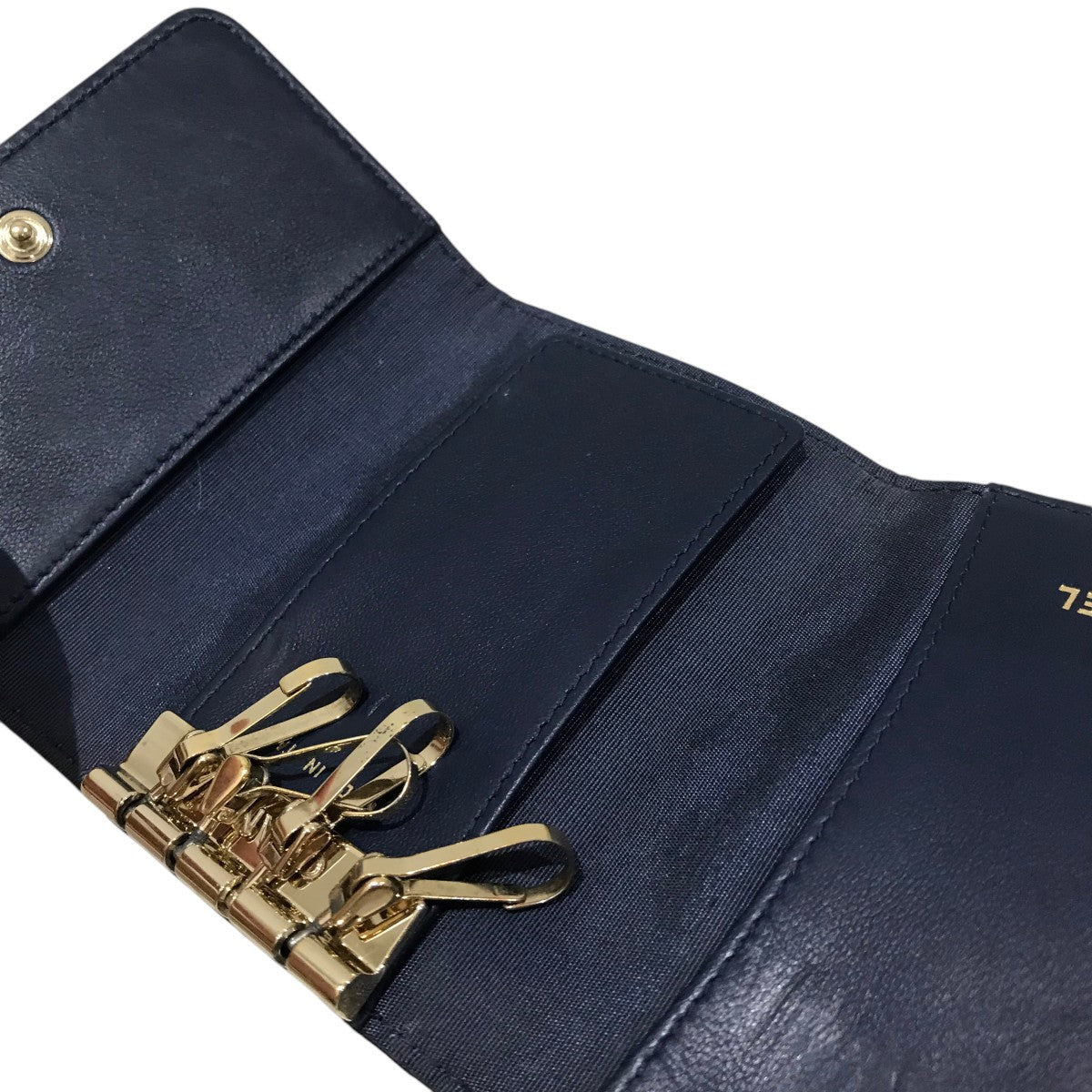 CHANEL キーケース ネイビーラム CHANEL(シャネル) 【ダイヤモンドココ】キーケース 245