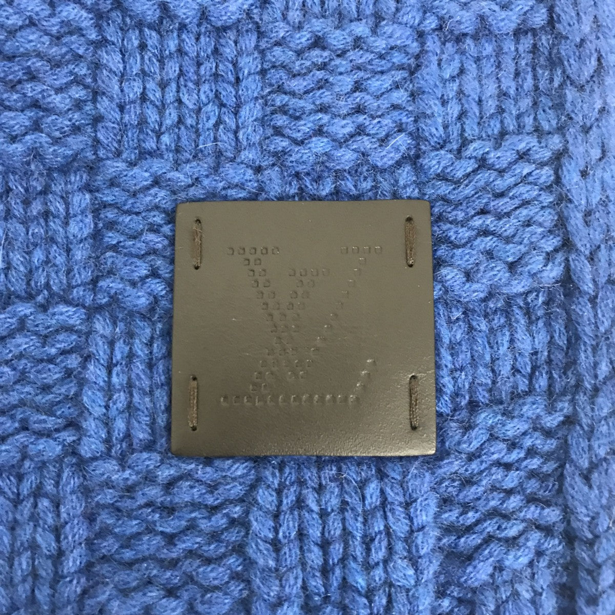 ルイヴィトン カシミヤ エシャルプヘルシンキ マフラー M75339 レザータグ LOUIS VUITTON(ルイヴィトン) カシミヤ エシャルプヘルシンキ