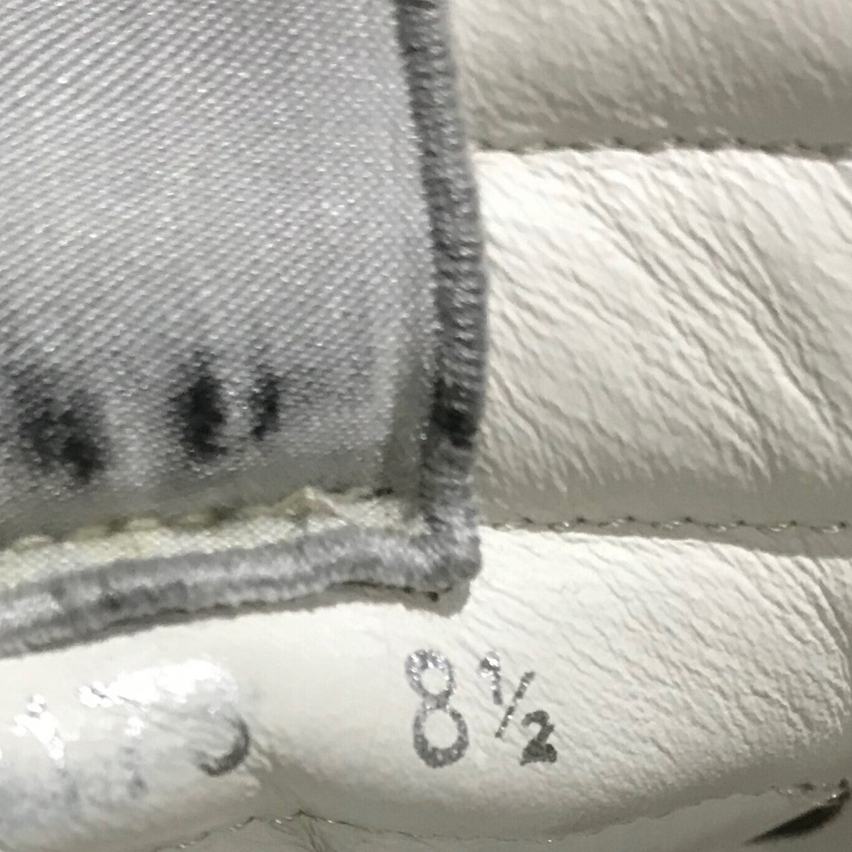 ルイヴィトン LOUIS VUITTON スニーカー ガストンV ハイカット LOUIS VUITTON ルイ・ヴィトン ハイカットスニーカー ガストンV