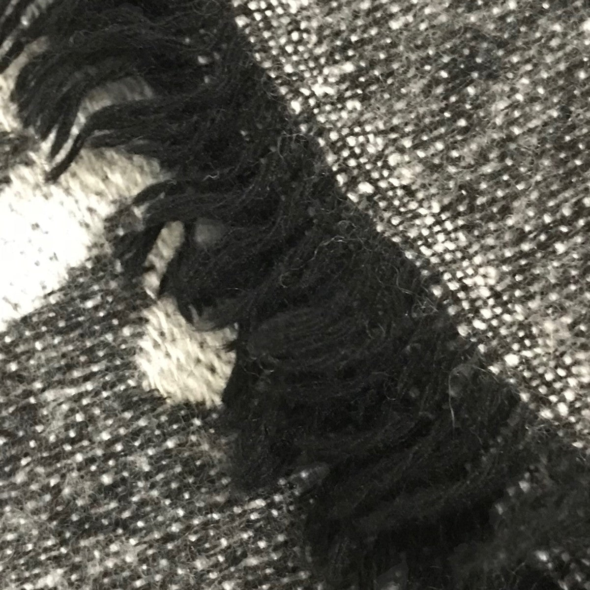 CHANEL(シャネル) カシミヤ×シルク大判マフラー グレー｜【公式