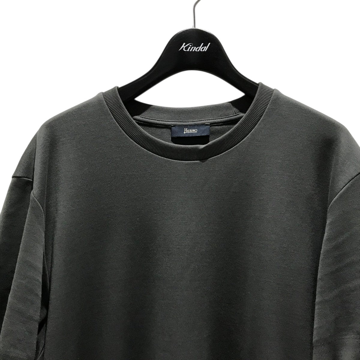 ニットTシャツ69639-66434-4