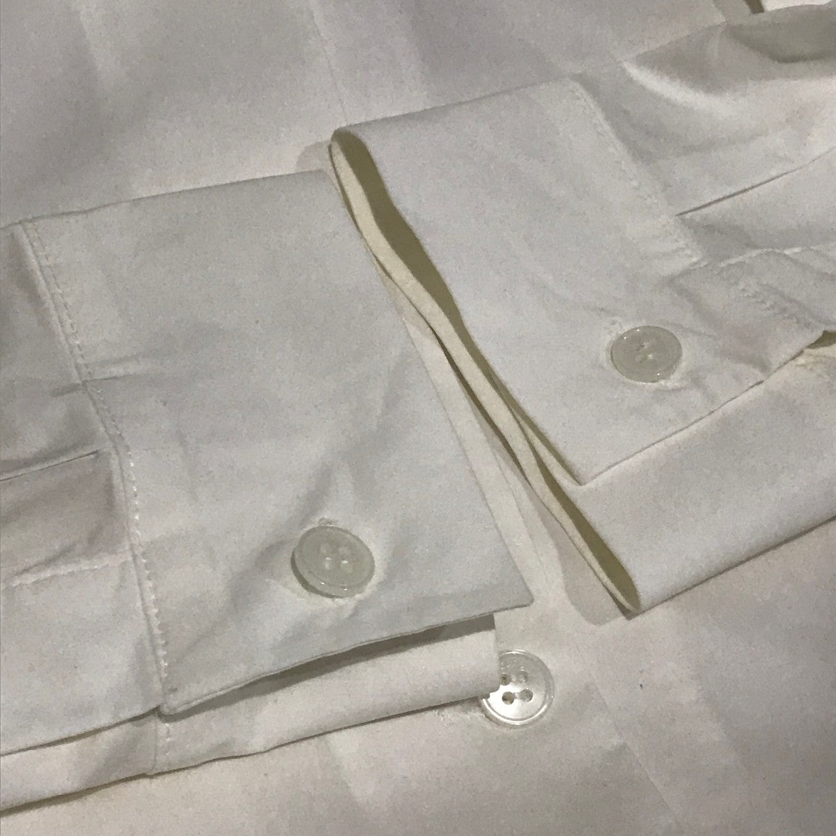 ユノイア eunoia 【tie neck shirt】 ボウタイブラウス ホワイト eunoia(ユノイア) 【tie neck shirt】ボウタイブラウス ホワイト