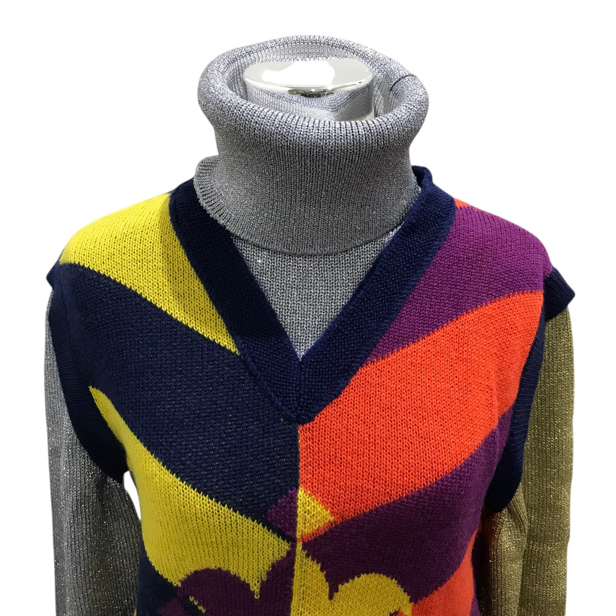 GUCCI ウール GGロゴジャガードド ッキングデザイン タートルネックニット724770 古着・中古-3枚目のアイテム画像