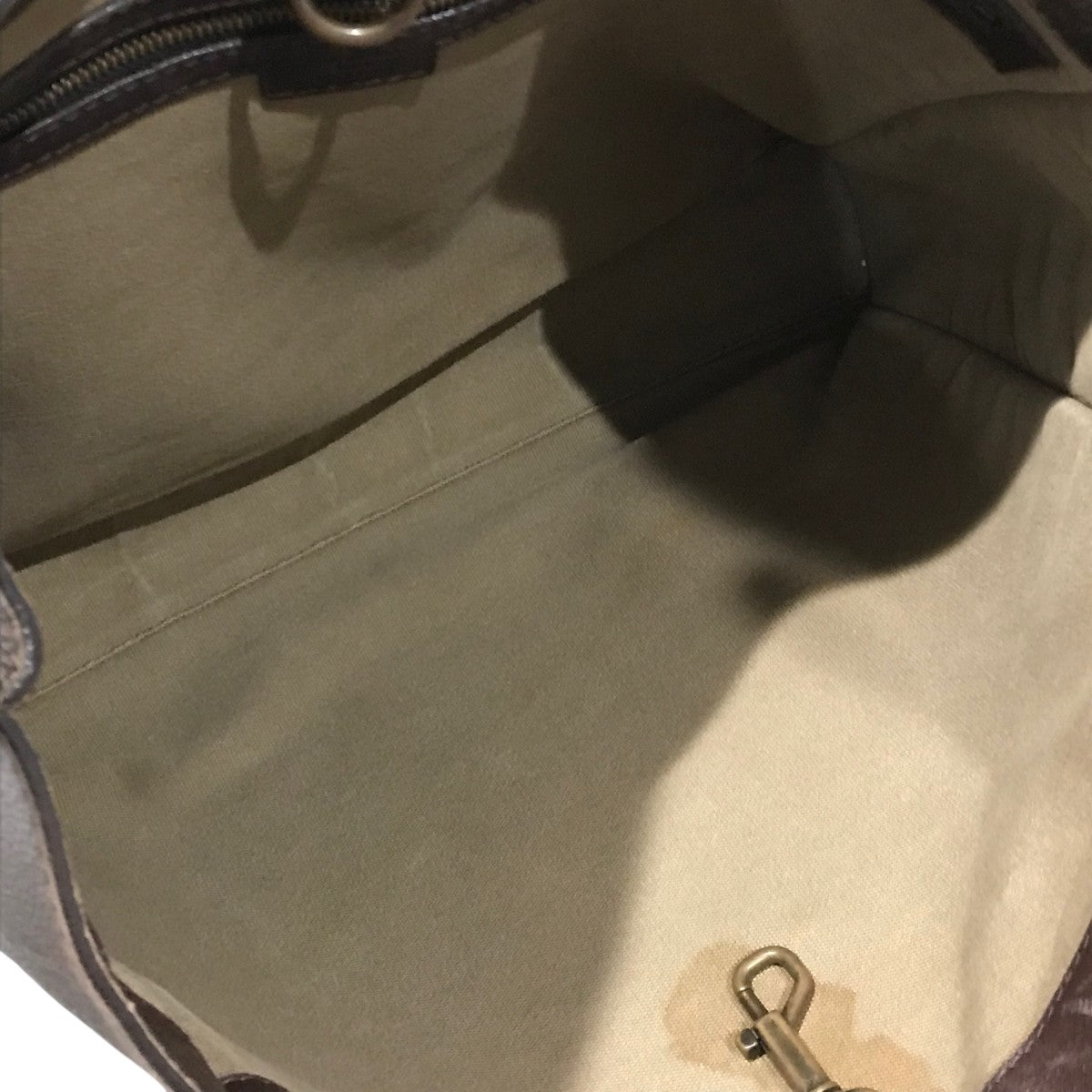 LOUIS VUITTON(ルイヴィトン) ユタ モヒコンレザートートバッグM92531