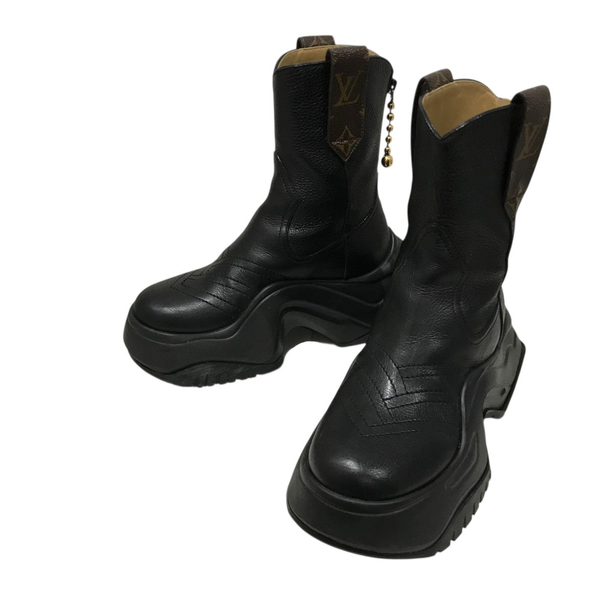 LOUIS VUITTON(ルイヴィトン) LVトレーナーラインスニーカー