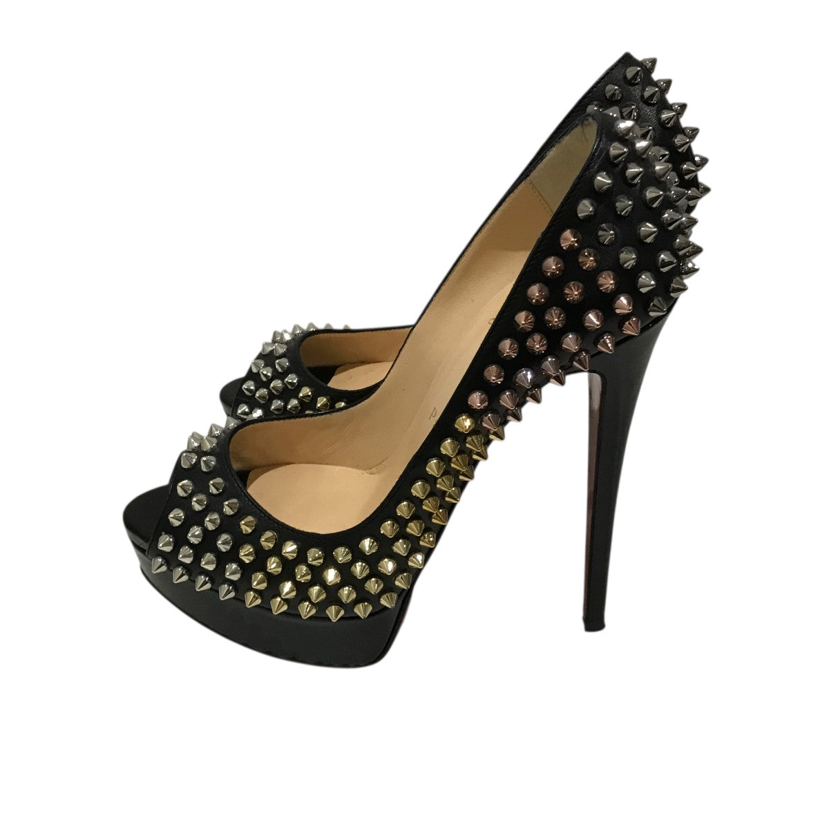Christian Louboutin(クリスチャンルブタン) スタッズハイヒール
