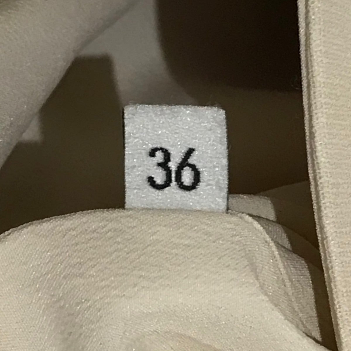 GUCCI(グッチ) ビジューフラワー刺繍ワンピース453018 453018 ベージュ