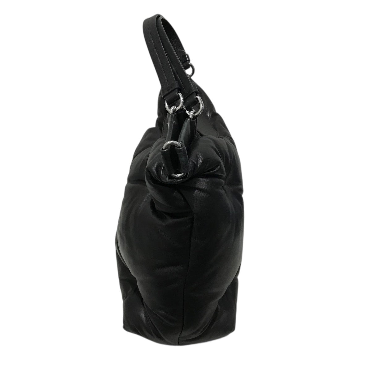 マルジェラブラックレザーバック Maison Margiela Paper レザー ショルダーバッグ M | ブラック