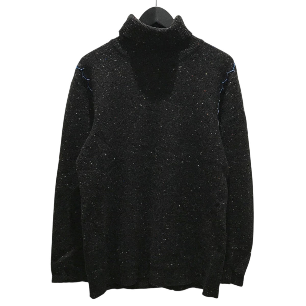 タートルネックニット