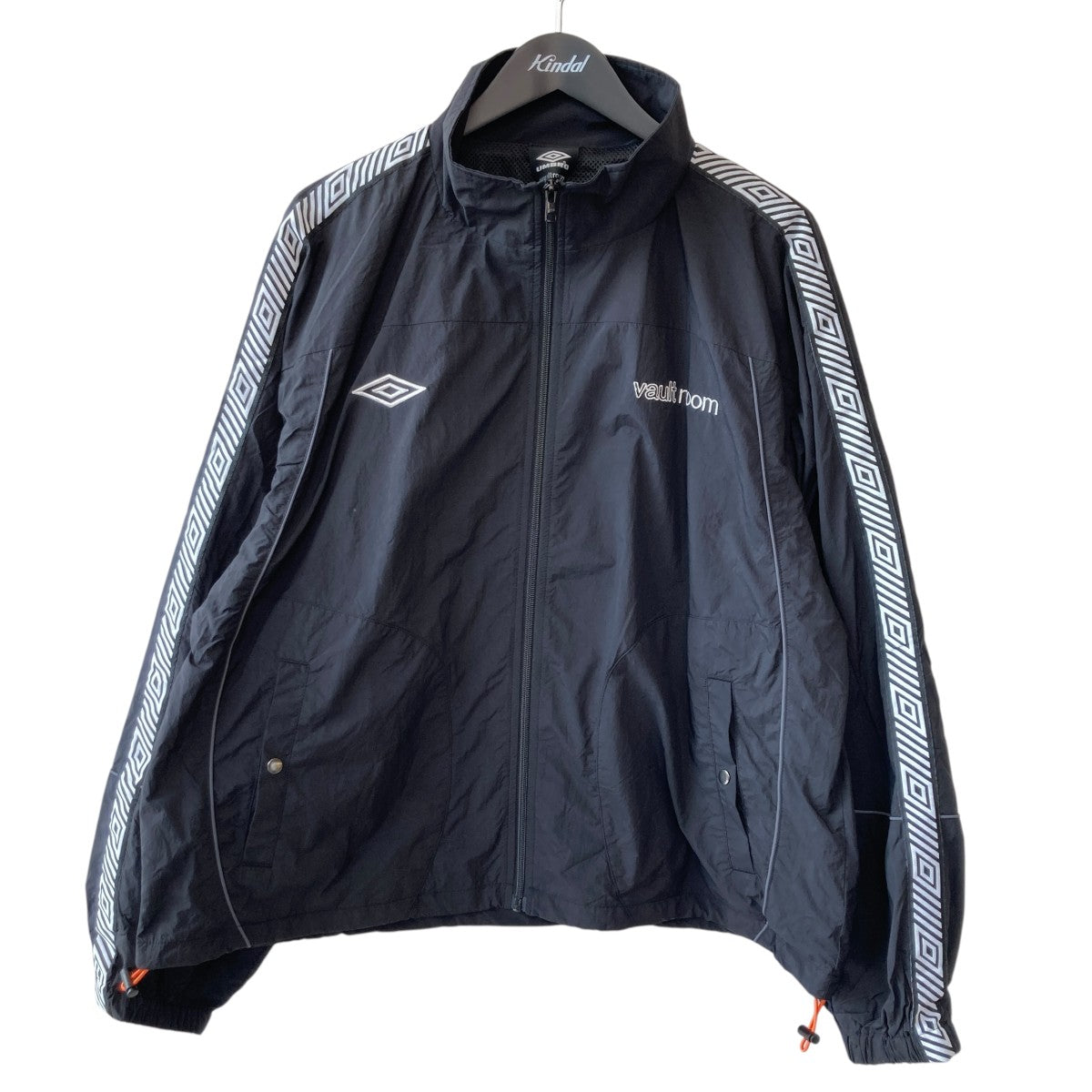 vaultroom×UMBRO ナイロンジャケットVLTUMB25SS-JT001