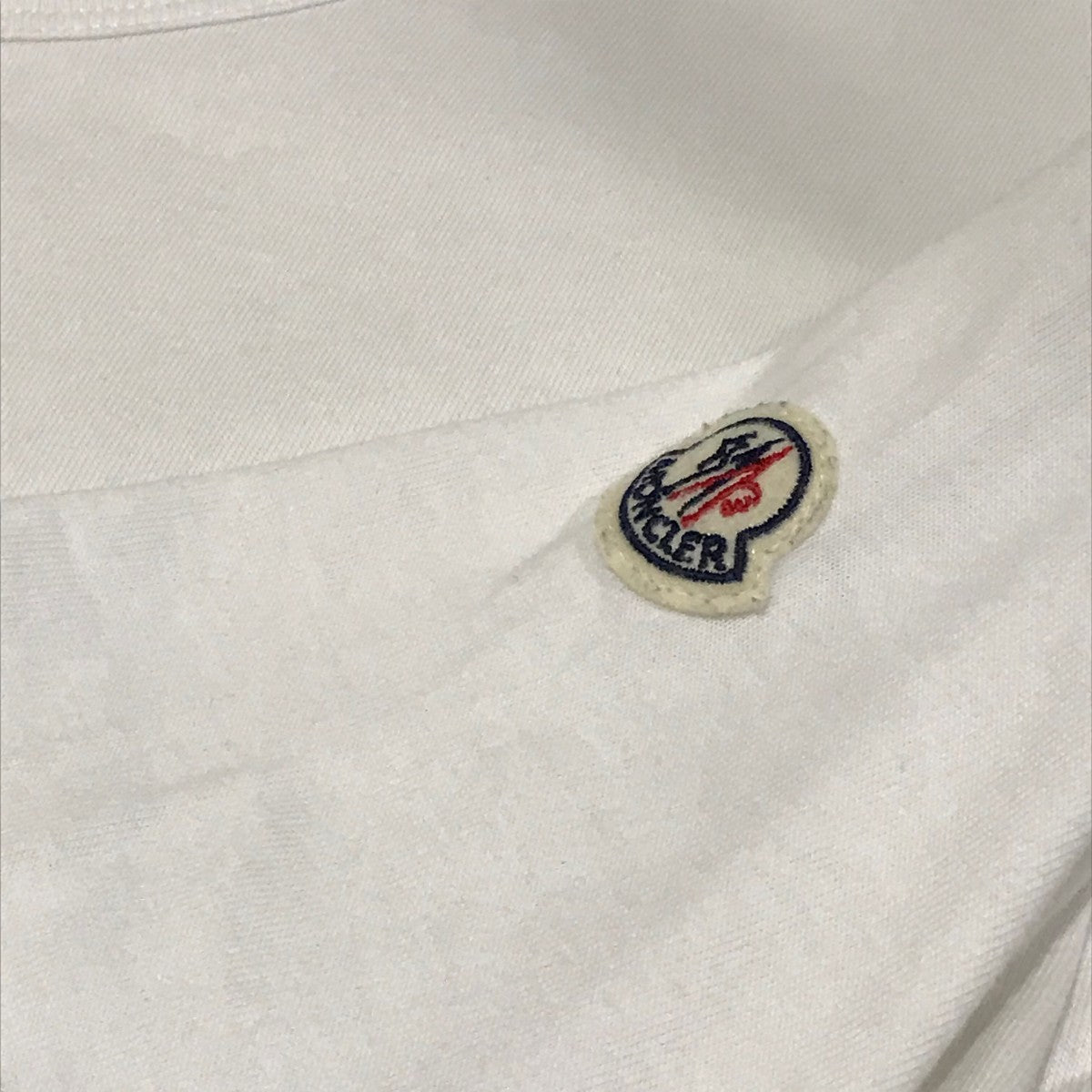 ★モンクレール　プリントロゴ　2022SS ホワイト　白　サイズM MONCLER(モンクレール) 23AW LOGO EMBELLISHED SWEATSHIRT