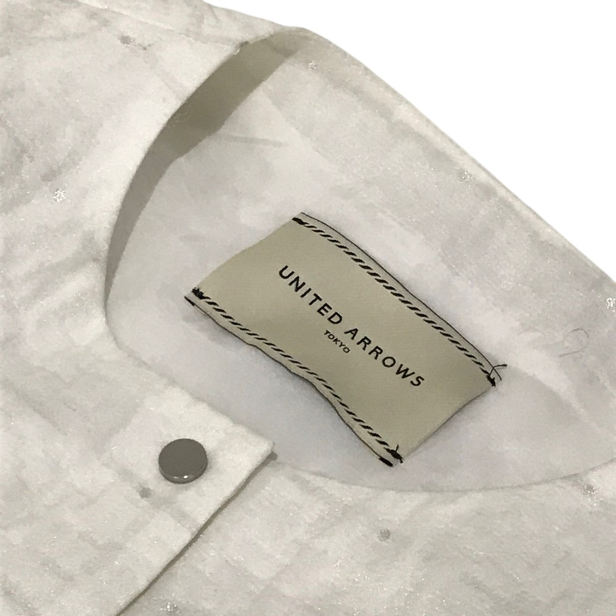 UNITED ARROWS アイボリーベスト UNITED ARROWS(ユナイテッドアローズ) エアリー ドットジャ