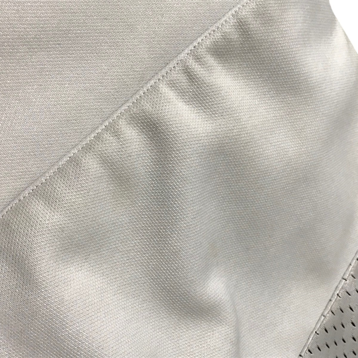 FENDI(フェンディ) ビックロゴジップアップパーカーFAF583 FAF583