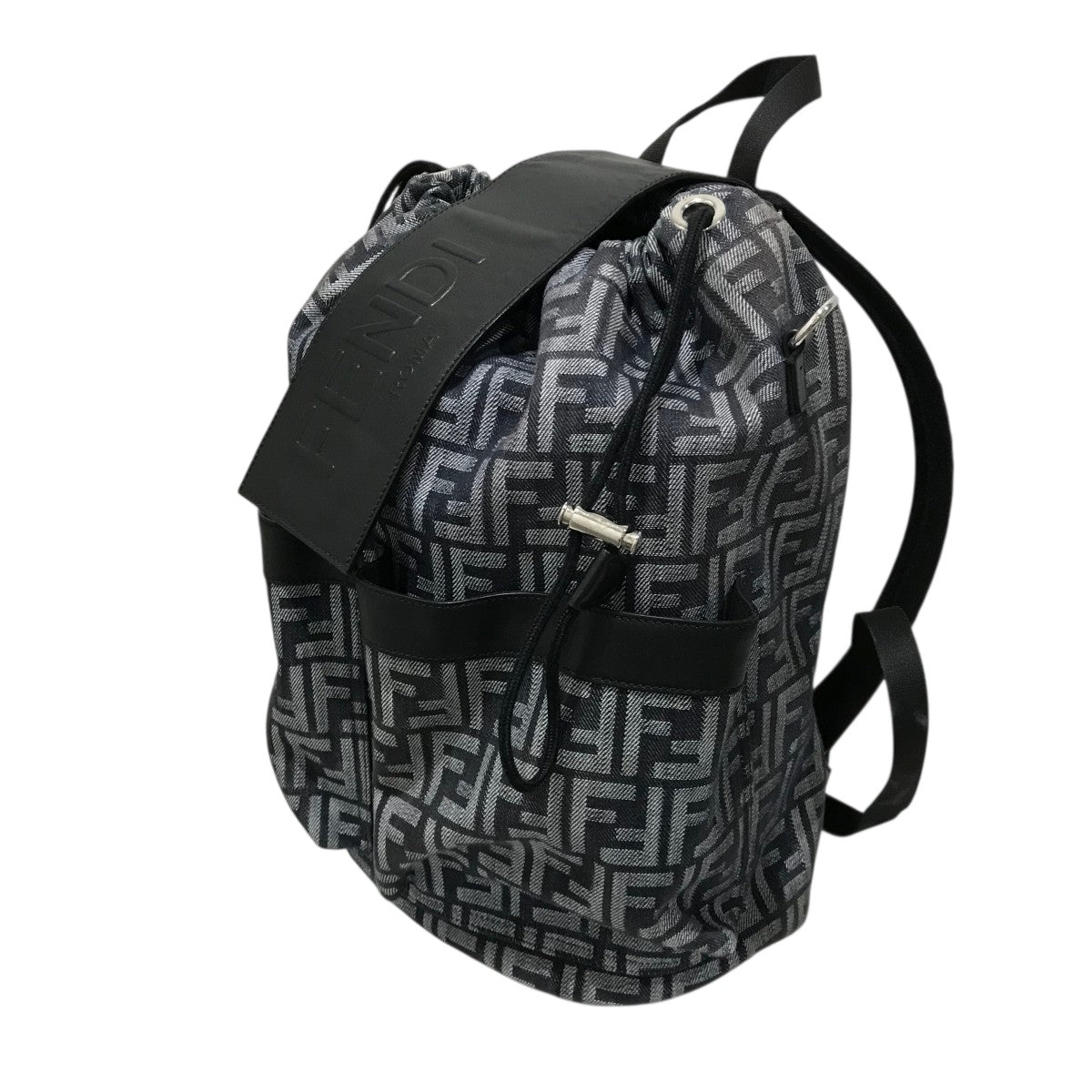 FENDI(フェンディ) FFジャガードストライクミディアム リュック7VZ070