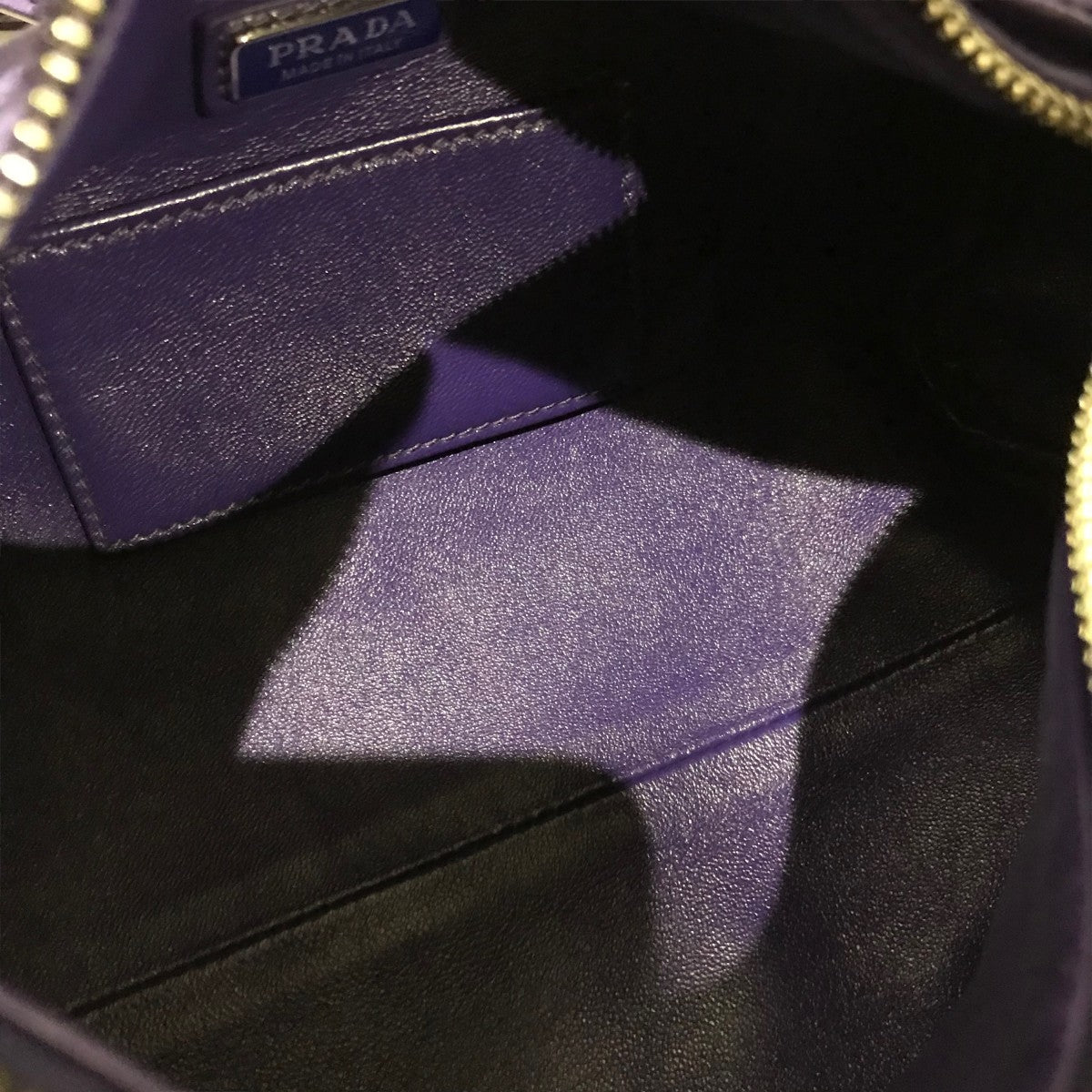 PRADA(プラダ) スエード ショルダーバッグ2VH188 2VH188 製造
