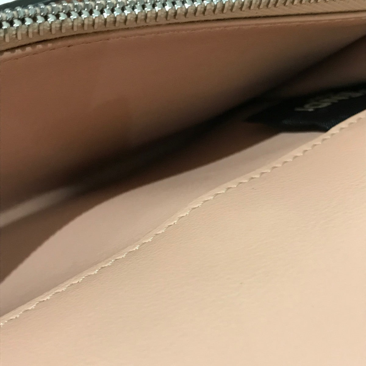 FENDI(フェンディ) セレリア長財布 ピンク｜【公式】カインド